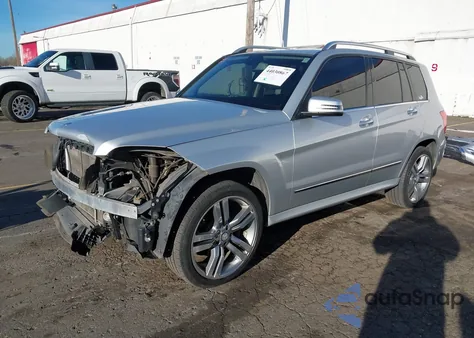 2014 Mercedes-Benz Glk 350 4Matic z USA, uszkodzony, nr VIN WDCGG8JB3EG316610